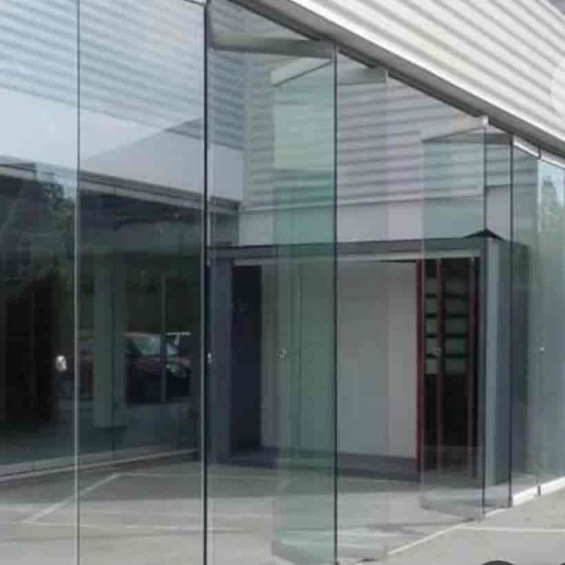 شیشه فولدینگ نمایشگاهی